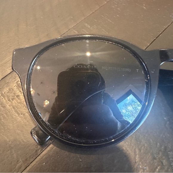 Coach Black Sunglasses with Orange Case - Picture 5 of 15